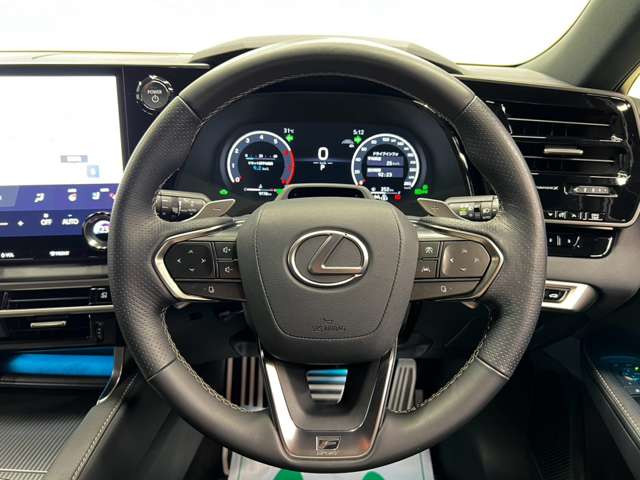 Lexus RX 8