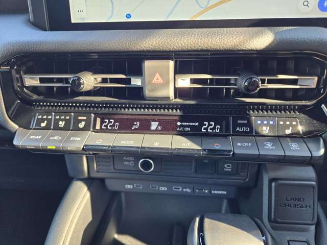 Toyota Land Cruiser 250 12