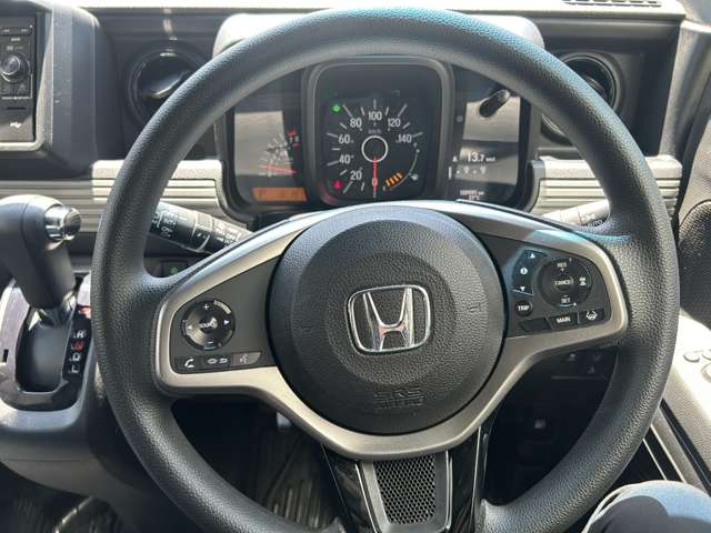Honda N-VAN 11