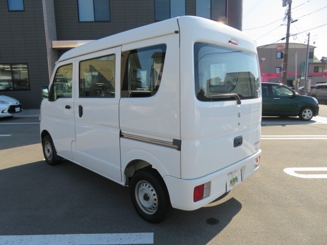 Suzuki Every 7
