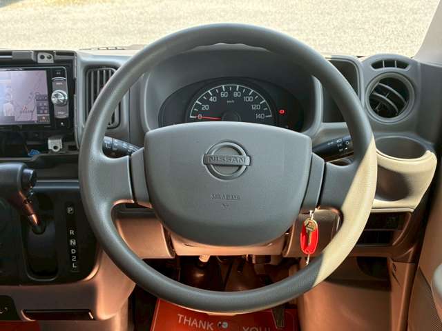 Nissan NV100 Clipper 11