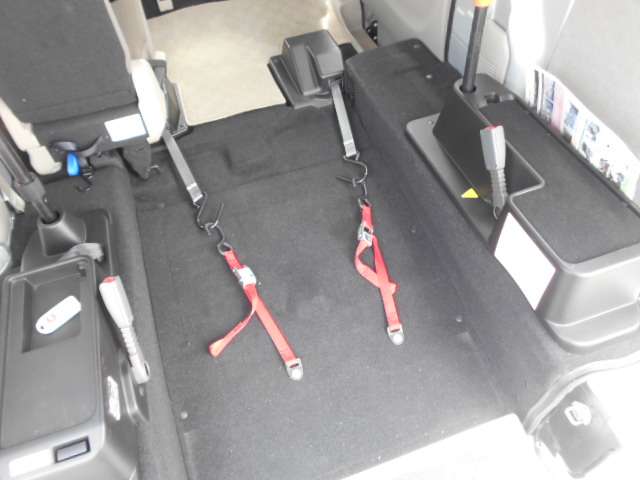Suzuki Every 12