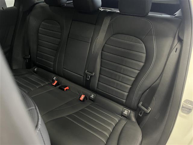 Mercedes-Benz GLC 11