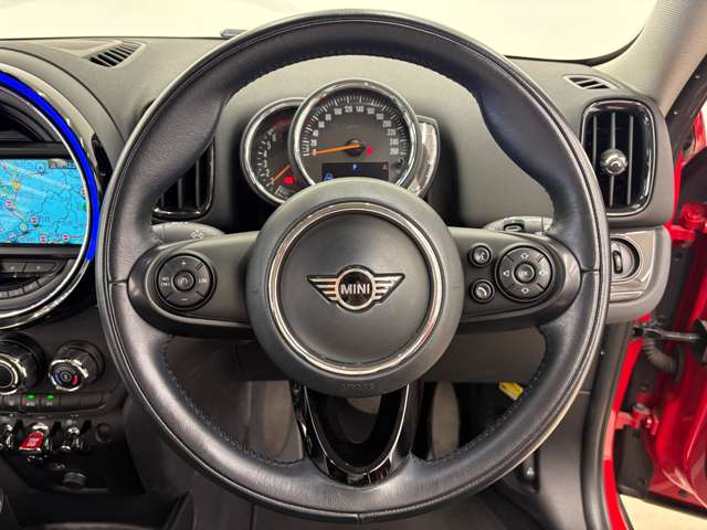 MINI Crossover 5