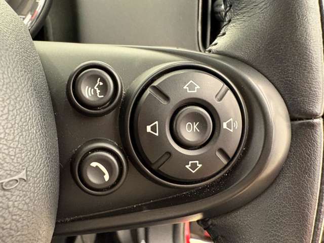 MINI Crossover 7