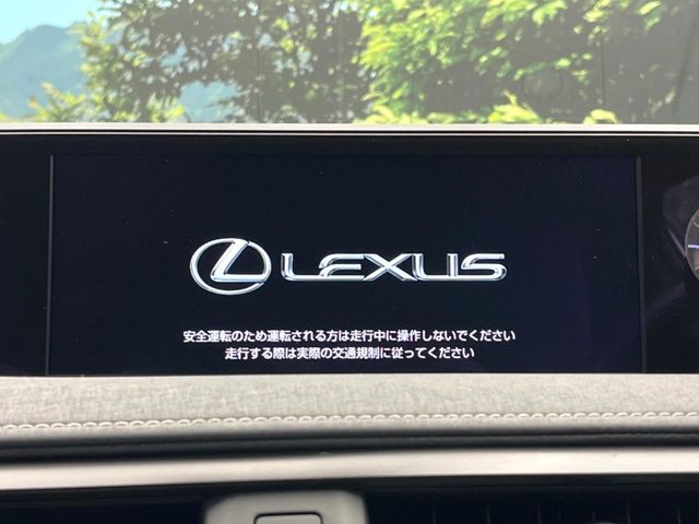 Lexus UX 4
