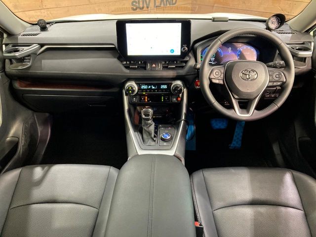 Toyota RAV4 2