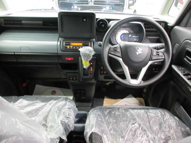 Suzuki Spacia Base 4