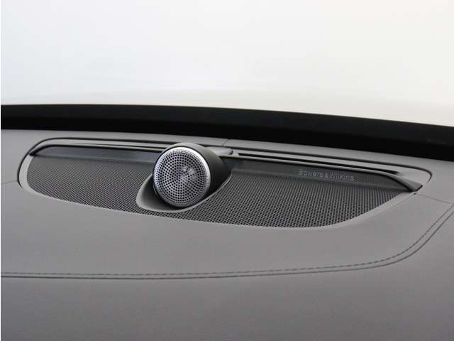 Volvo XC90 6
