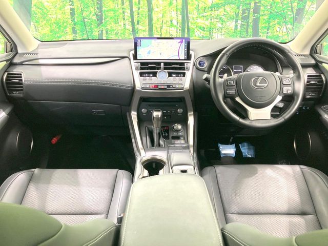 Lexus NX 2