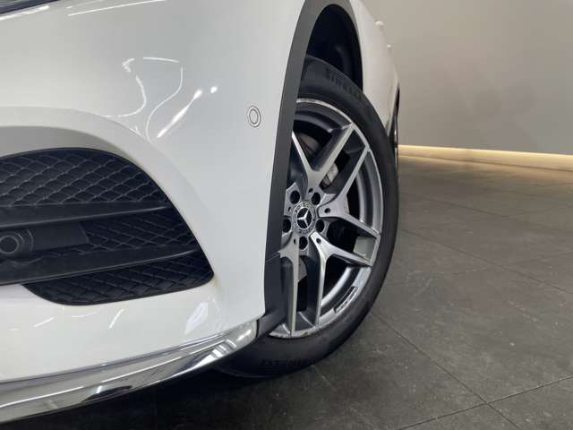 Mercedes-Benz GLC 8