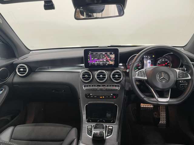 Mercedes-Benz GLC 9