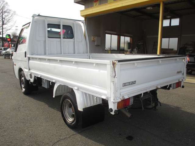 Mazda Bongo Truck 8