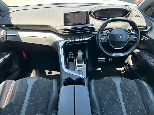 Peugeot 5008 11