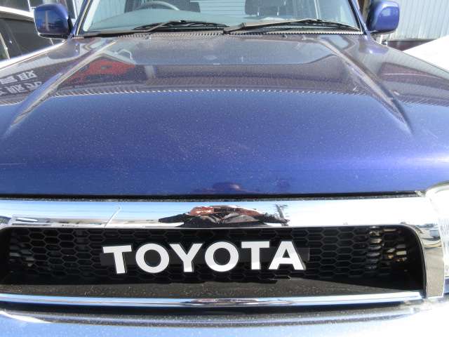 Toyota Hilux Surf 12