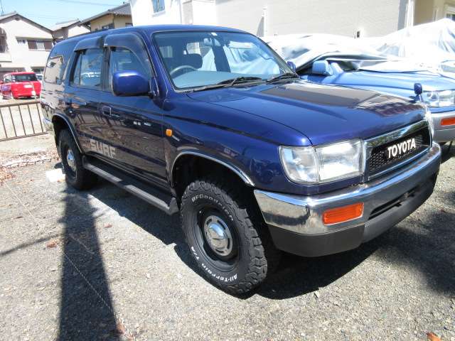 Toyota Hilux Surf 3