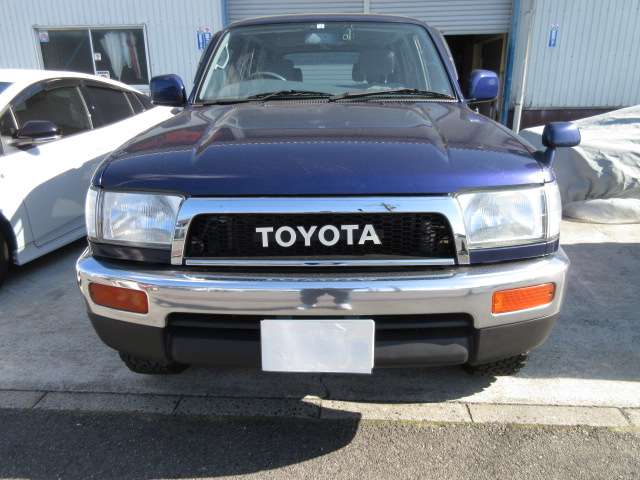 Toyota Hilux Surf 9