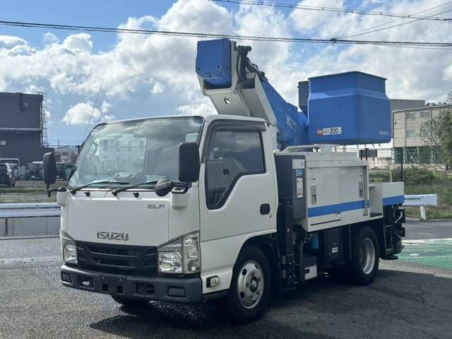 Isuzu Elf 5