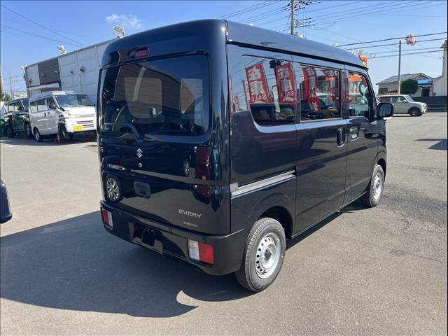 Suzuki Every 11