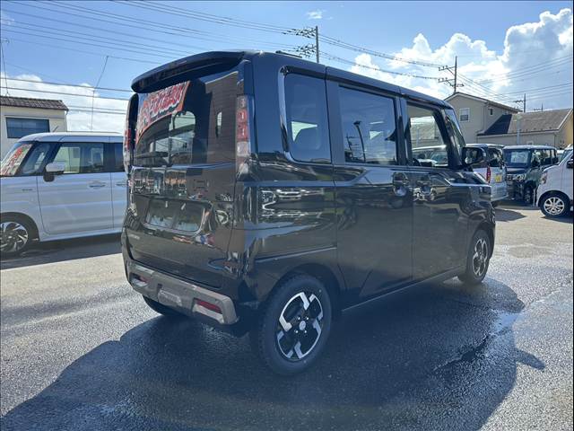 Mitsubishi Delica Mini 11