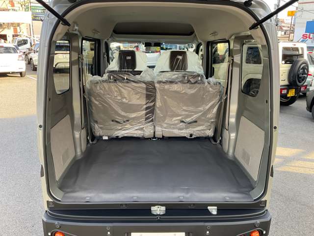 Suzuki Every 8