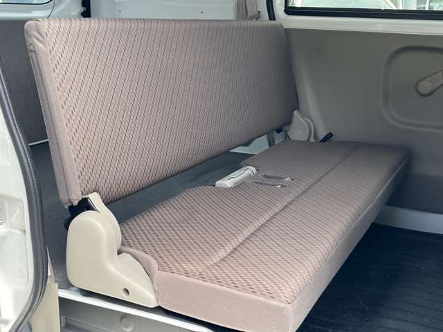Nissan NV100 Clipper 11