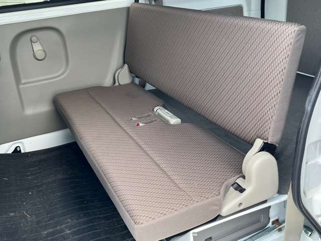 Nissan NV100 Clipper 10