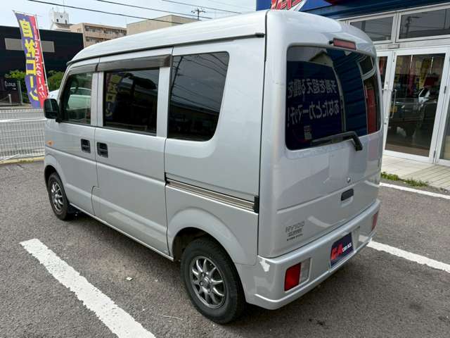 Nissan NV100 Clipper 11
