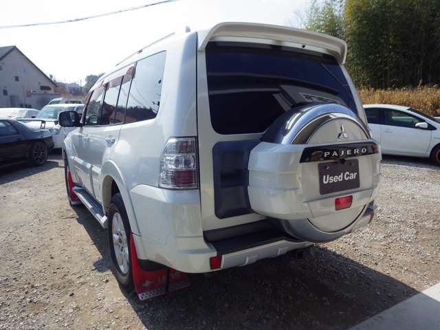 Mitsubishi Pajero 3