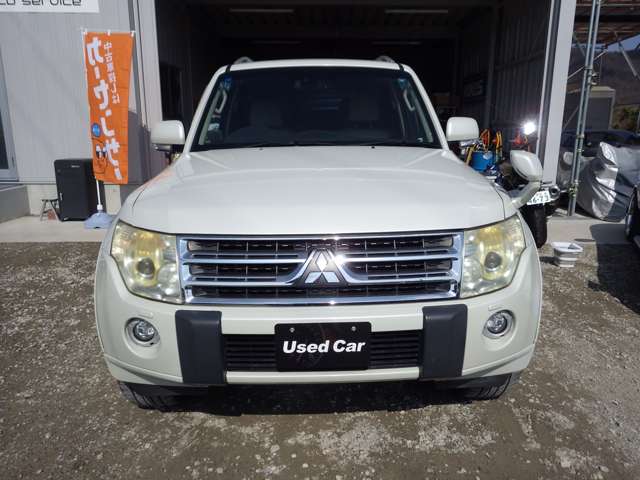 Mitsubishi Pajero 8