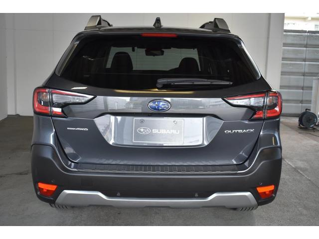 Subaru Legacy Outback 10