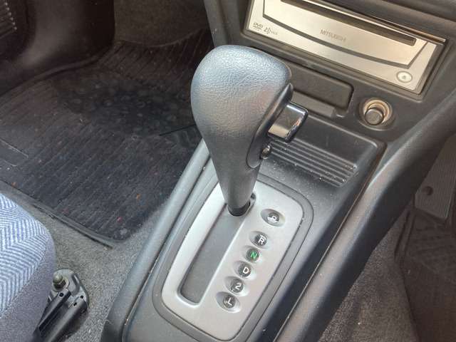 Mitsubishi Pajero iO 12