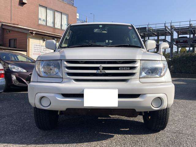 Mitsubishi Pajero iO 2