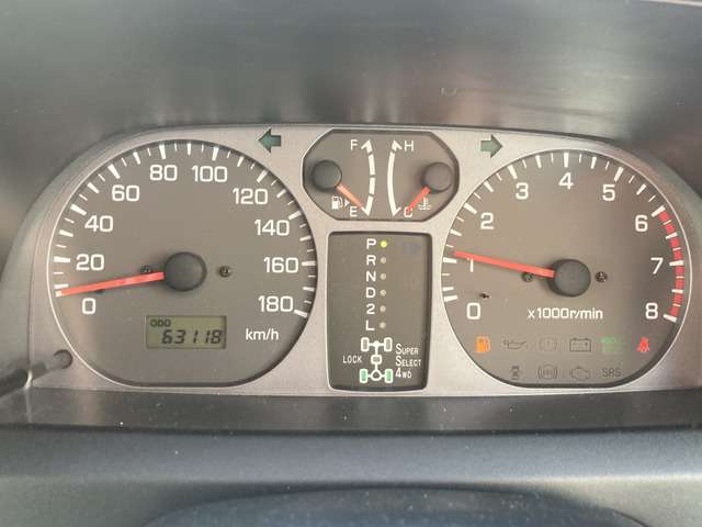 Mitsubishi Pajero iO 10