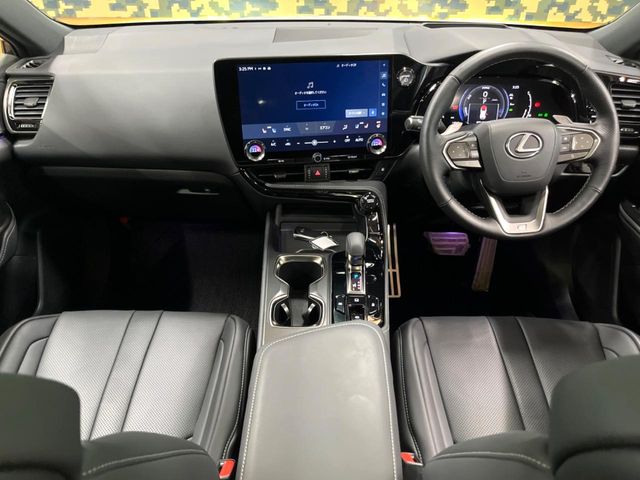 Lexus NX 2