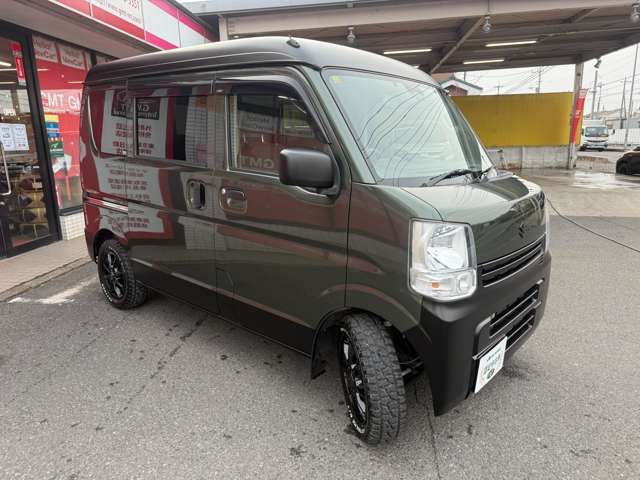 Suzuki Every 8