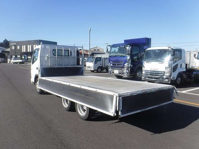 Mitsubishi Fuso Canter 3