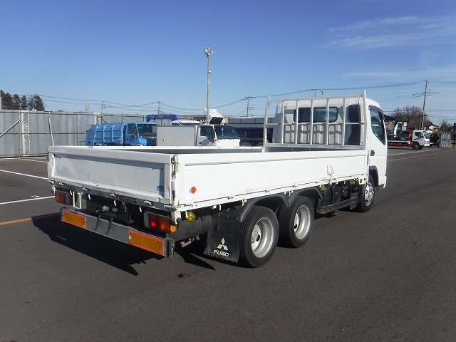 Mitsubishi Fuso Canter 5