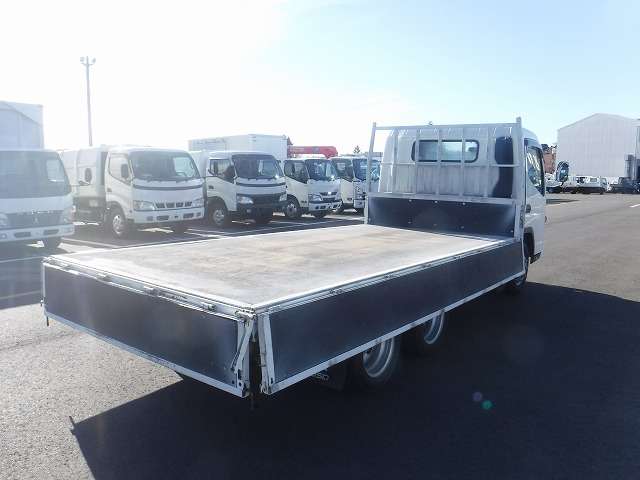 Mitsubishi Fuso Canter 10