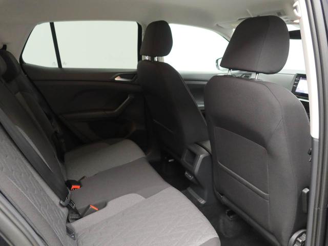 Volkswagen T-Cross 12
