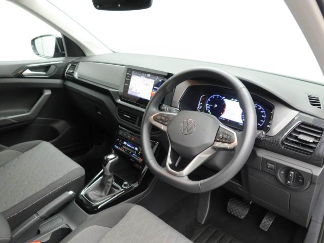 Volkswagen T-Cross 9