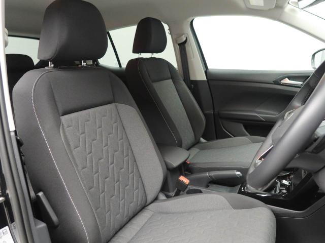 Volkswagen T-Cross 10