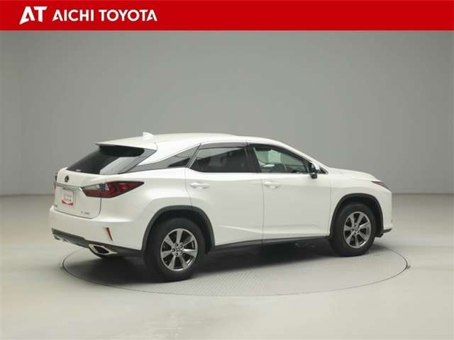 Lexus RX 6