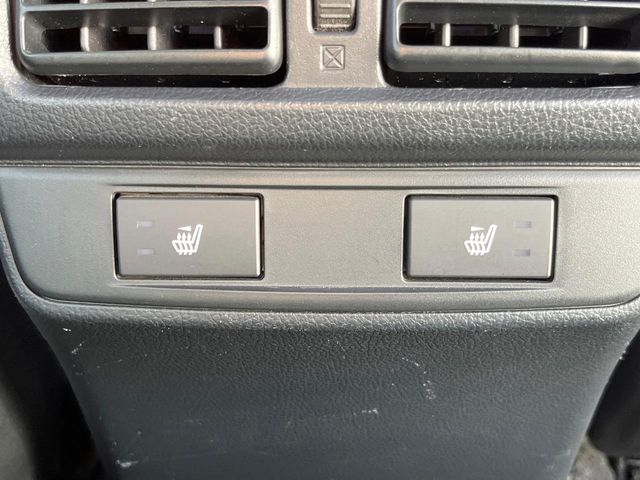 Subaru Legacy Outback 8