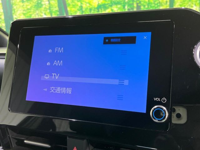 Toyota Voxy 6