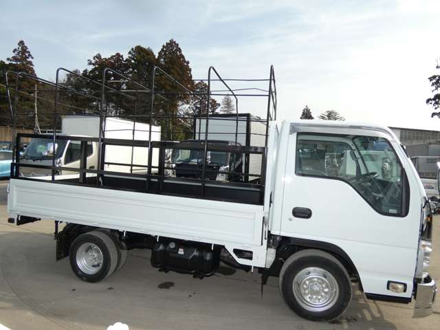 Isuzu Elf 5