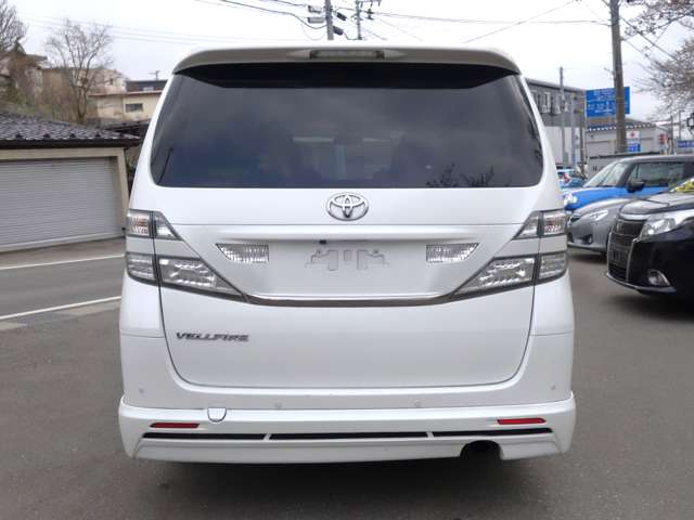 Toyota Vellfire 7