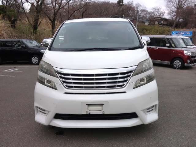 Toyota Vellfire 9