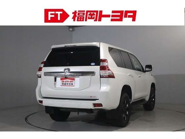 Toyota Land Cruiser Prado 6