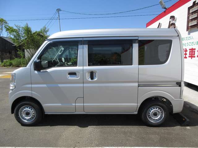 Suzuki Every 12